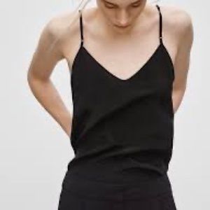 Aritzia minou cami LIGHT BLUE size M 100% silk EUC